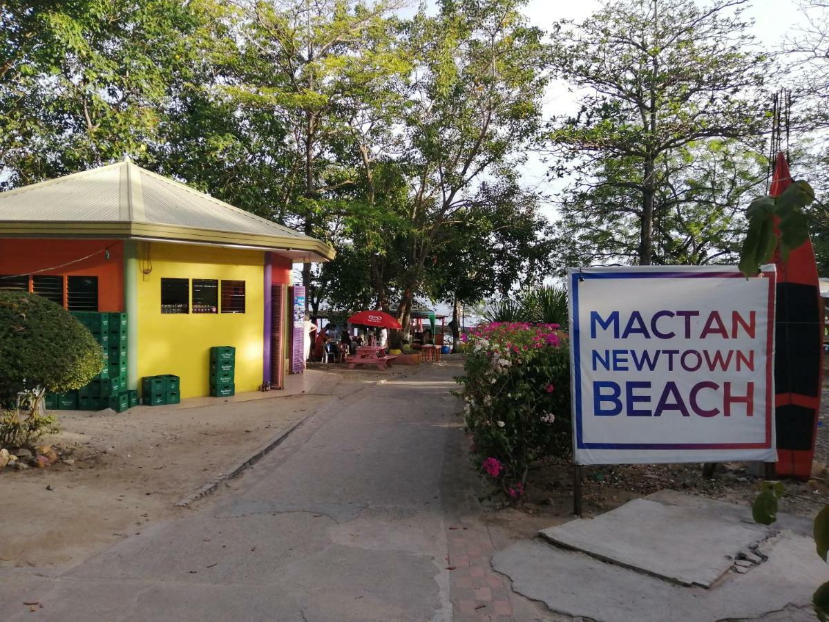 Mactan Newtown Deluxe Island Breeze Apartment Lapu-Lapu City Exterior photo
